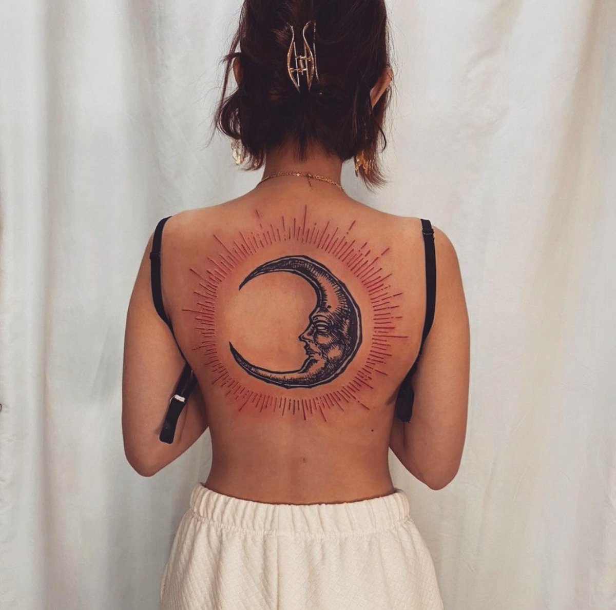 micahulrich's tweet photo. Lovely ink of the Moon. https://t.co/uUlQKXjtOm