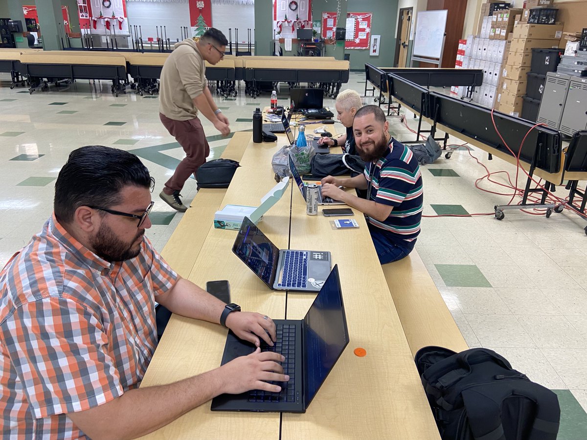 hackmiami's tweet image. Hackmiami&apos;s Winter Hacker Fest  2021 meetup.com/hackmiami/even…  Come and join us! #hackmiami #dronehacking #winterhackerfestival %27