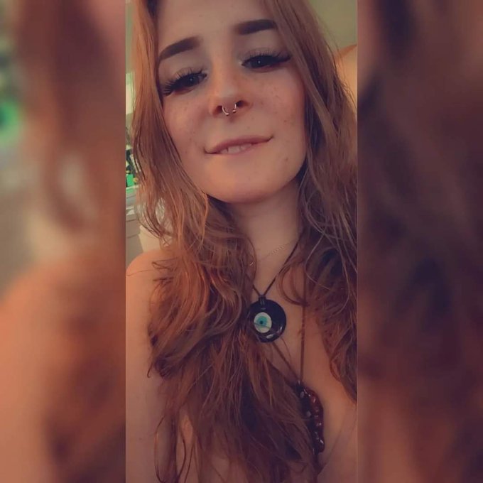 ☁️ Feeling a lot better today, GERD is so awful though holy shit. ☁️ https://t.co/hNXFynANeC<a href="/tag/newprofilepic"class="tags"><span>#newprofilepic</span></a>