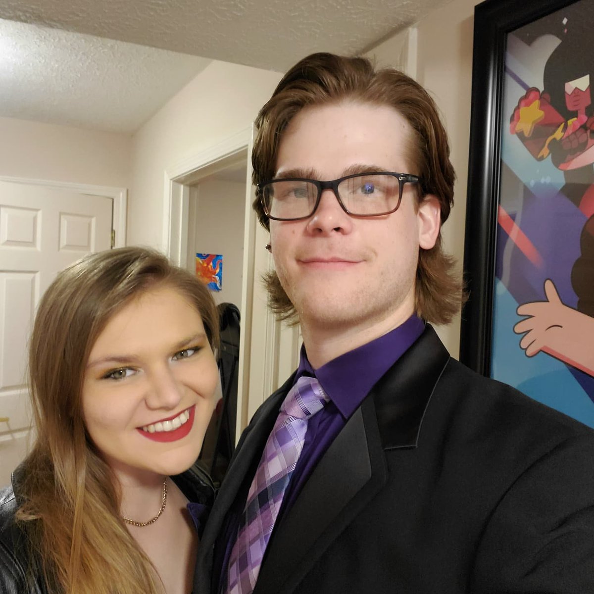 TheDeadMetaphor's tweet photo. We was fancy last night!
#FancyFriday https://t.co/NfjoSQqJou