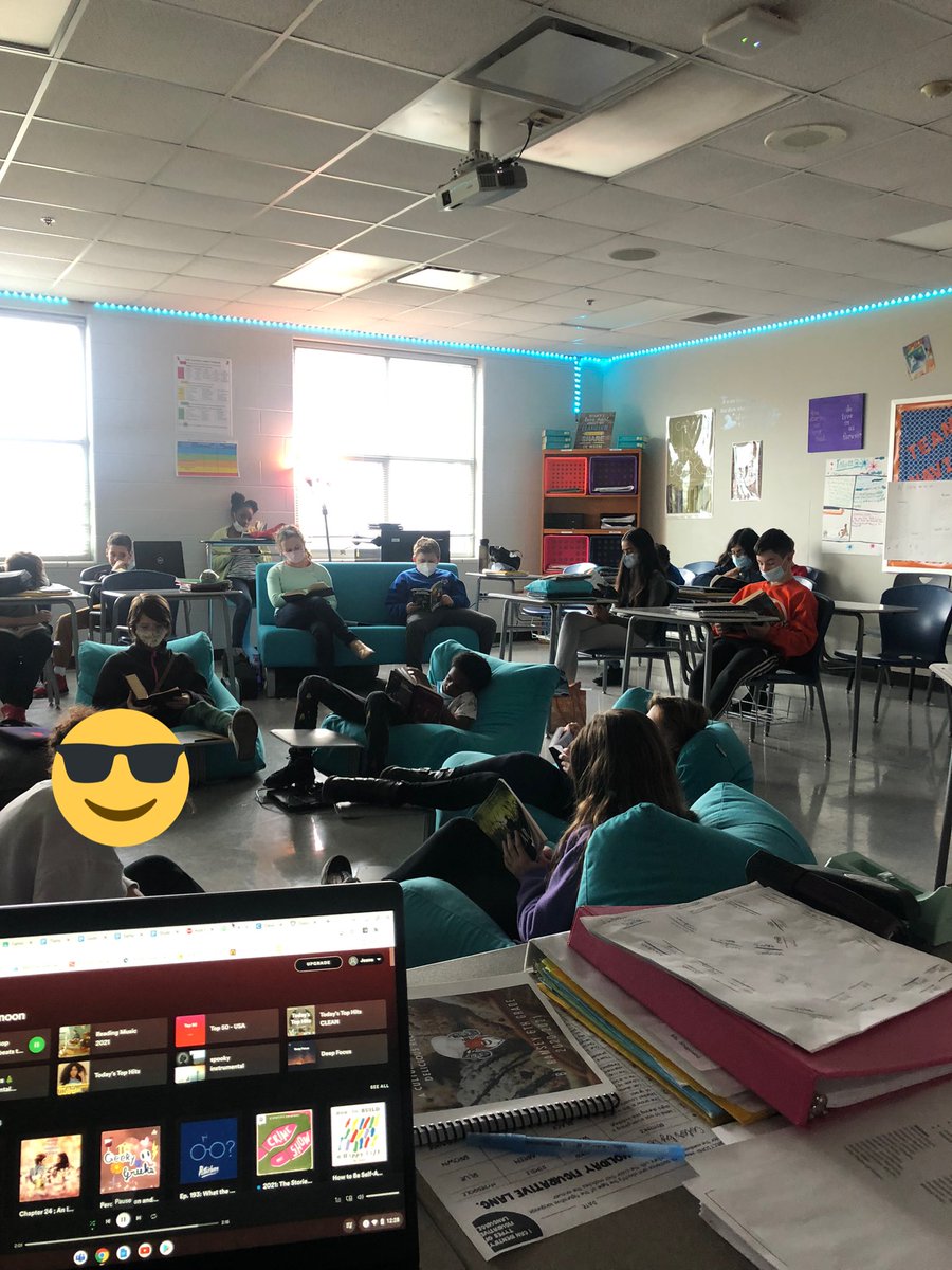 The last couple of days before break on Team Navigate were spent reading and creating culturally representative recipes! <a href="/AcademyRamsey6/">Ramsey6Academy</a> <a href="/RamseyMS_JCPS/">Ramsey Middle School</a>