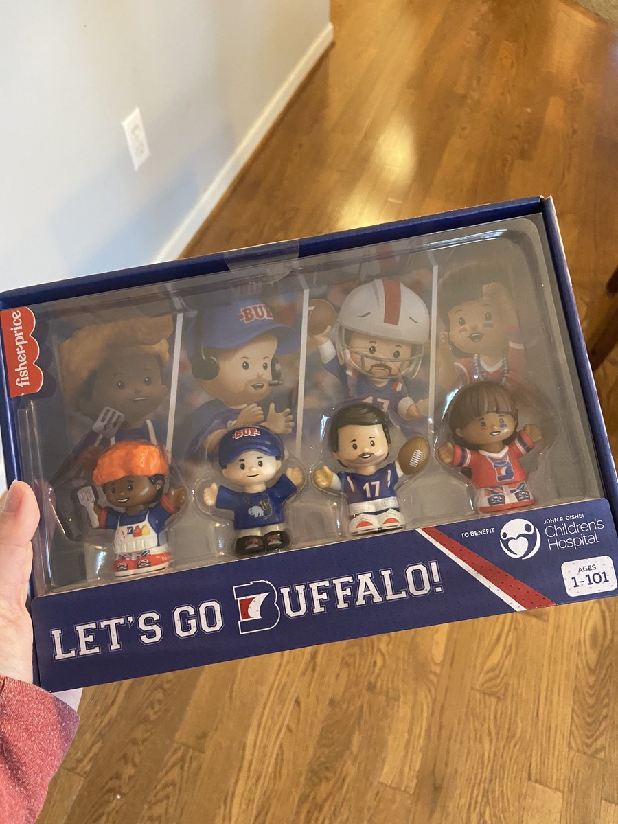 ShanV11's tweet photo. Company Christmas gift just arrived 🙌❤️💙 #BillsMafia #LetsBeKids https://t.co/2ugbEiLQdI