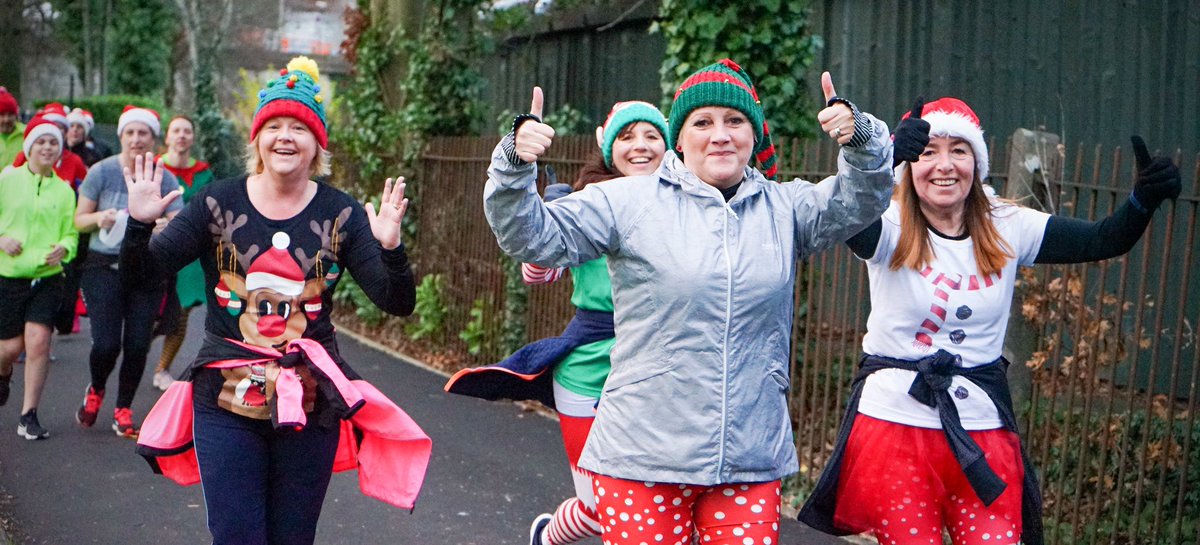 ADudeFromTheUK's tweet photo. A few pics from this morning’s @Pontyparkrun - have never seen such a happy bunch of #runners 😄 Well, apart from that one green fella. 

#Parkrun #ParkrunUK 🏃🏻‍♂️🏃🏻‍♀️🌳#PontypriddParkRun @parkrunUK #Pontypridd #Parkrunners https://t.co/HLjS774L5m