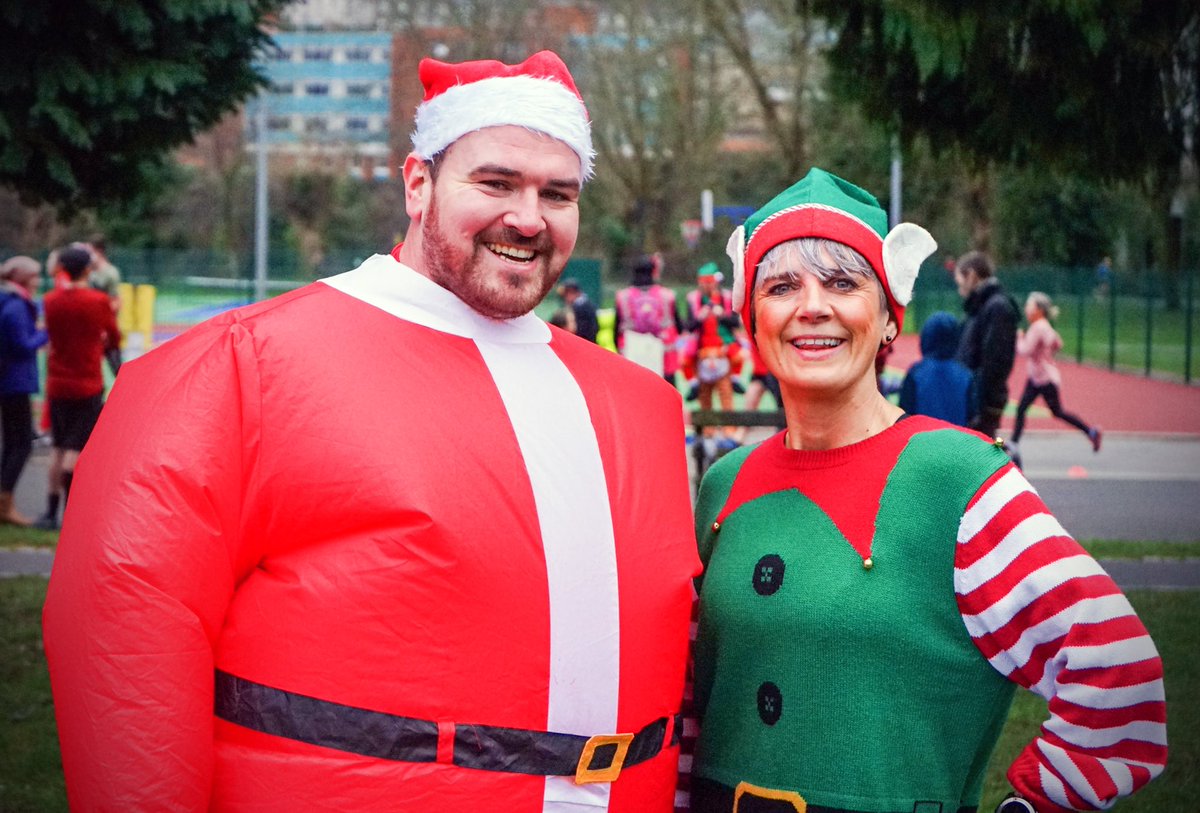 A few pics from this morning’s <a href="/Pontyparkrun/">Pontypridd parkrun</a> - have never seen such a happy bunch of #runners 😄 Well, apart from that one green fella. 

#Parkrun #ParkrunUK 🏃🏻‍♂️🏃🏻‍♀️🌳#PontypriddParkRun <a href="/parkrunUK/">parkrun UK</a> #Pontypridd #Parkrunners