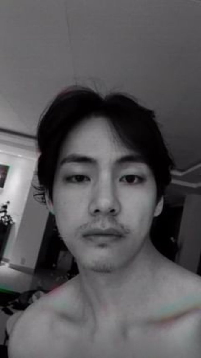 zieliy's tweet photo. Eu to------ https://t.co/OAhq9sYO1W