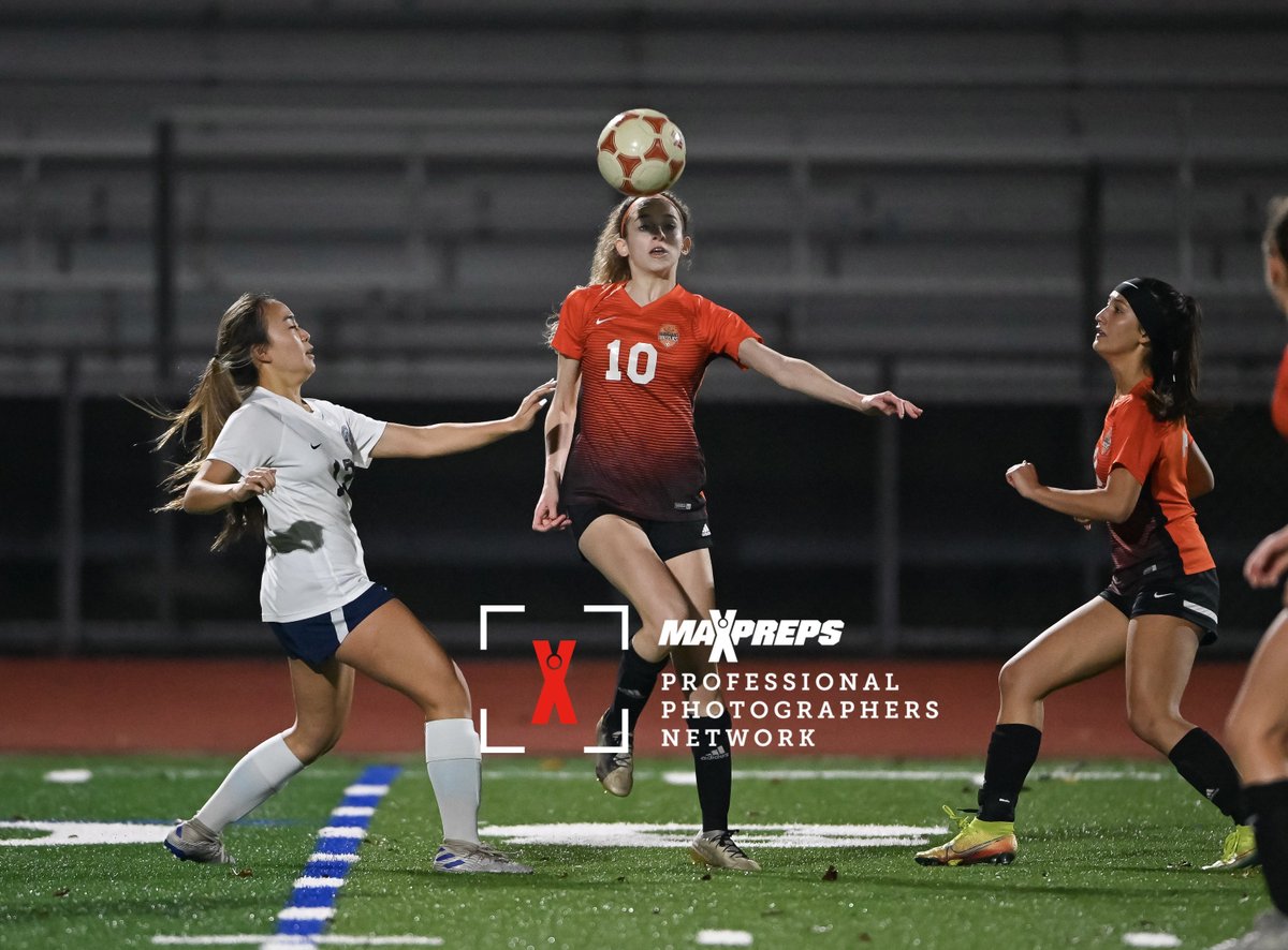 JasonWeedphoto's tweet image. MaxPreps professional images from @DVHSWildcats vs @calhighsoccer women's varsity soccer are available at maxpreps.com/photography/ga… Please Retweet! @calhighinfo @DVHSathletics @CalhighPTSA @DVHSleadership @MaxPreps