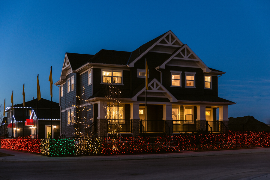 LegacyCalgary's tweet photo. Reminder to visit #LegacyYYC before January 10th the holidays to experience the beauty of Legacy Lights! Find out more about the event here: https://t.co/SRiMv78zLa https://t.co/Nc3375LVoB