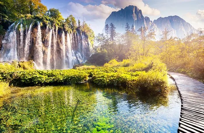 BoxMagic2's tweet image. The Plitvice Lakes can be found on Croatia’s Adriatic Sea coast, just lingering on the border between Zadar and the nation’s capital, Zagreb.