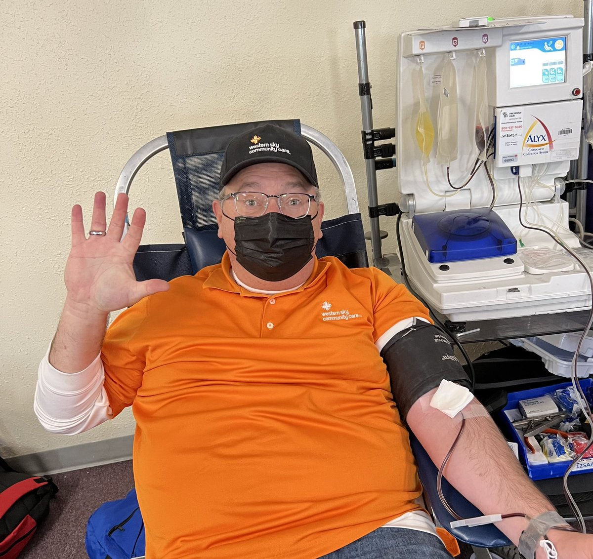 Come give blood and make a Heart Gallery donation at the Mesa Baptist Church in Rio Rancho today! Hang out with Rep. Hernandez &amp; Rep. Dow. #westernskycommunitycare #blooddrive #heartgallery
