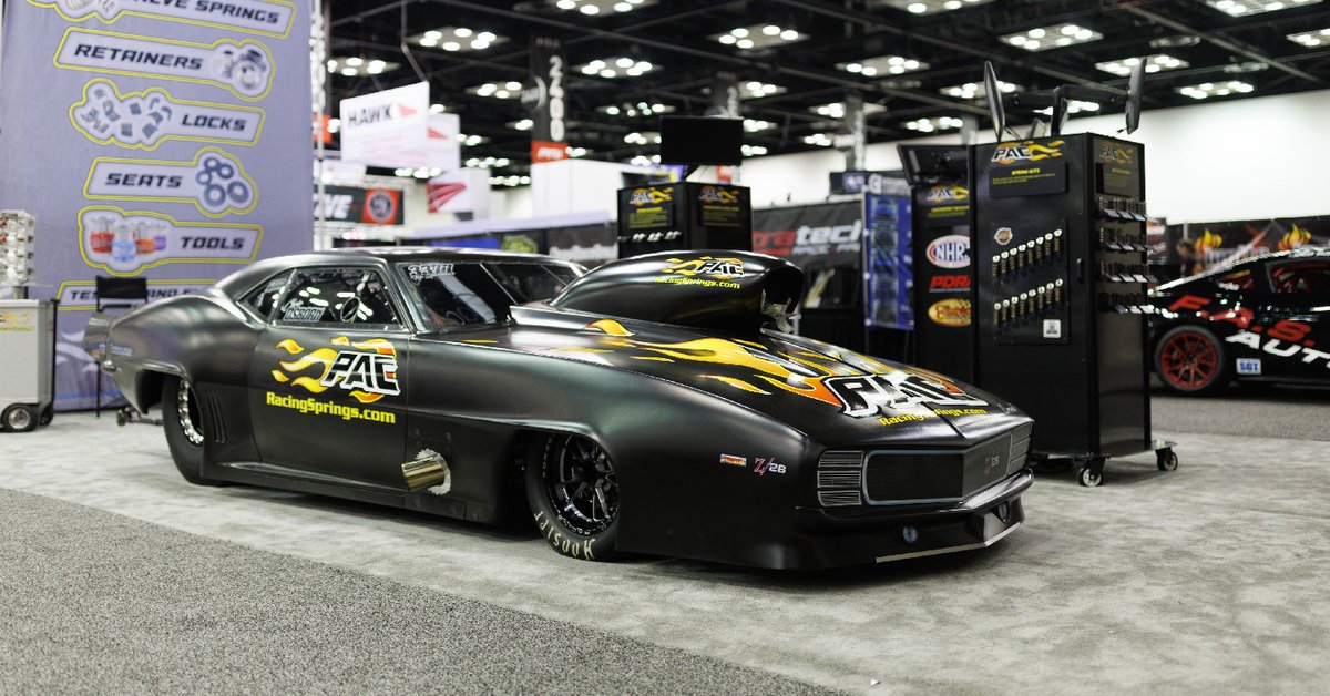 WeldRacing's tweet photo. In case you missed it, check out some of the PRI 2021 highlights! 

Everything from new product sneak peeks to having the 
@jfr_racing
 team sign autographs in our booth. Here's a quick peek of what went down! 

Camera with flash: Larry Chen

#MYPRI | #PRI2021 | #NHRA | #DragWELD https://t.co/svDaY7hdhr