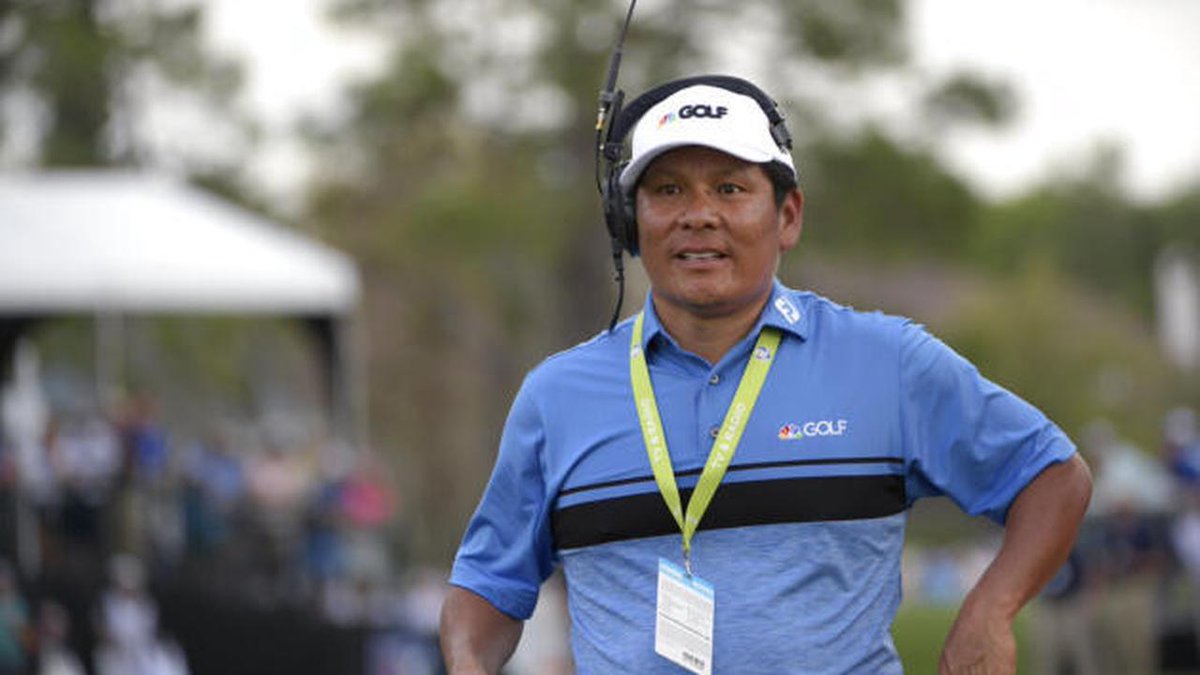 TheCutStuff's tweet photo. .@NotahBegay3 believes @TigerWoods has alien DNA.
Read more: https://t.co/8Lbn2Edtzl
#Golf #GolfNews #PNCchampionship #TigerWoods #PGATour #NotahBegay #GolfChat #BehindTheTour https://t.co/RcV8DSexKO