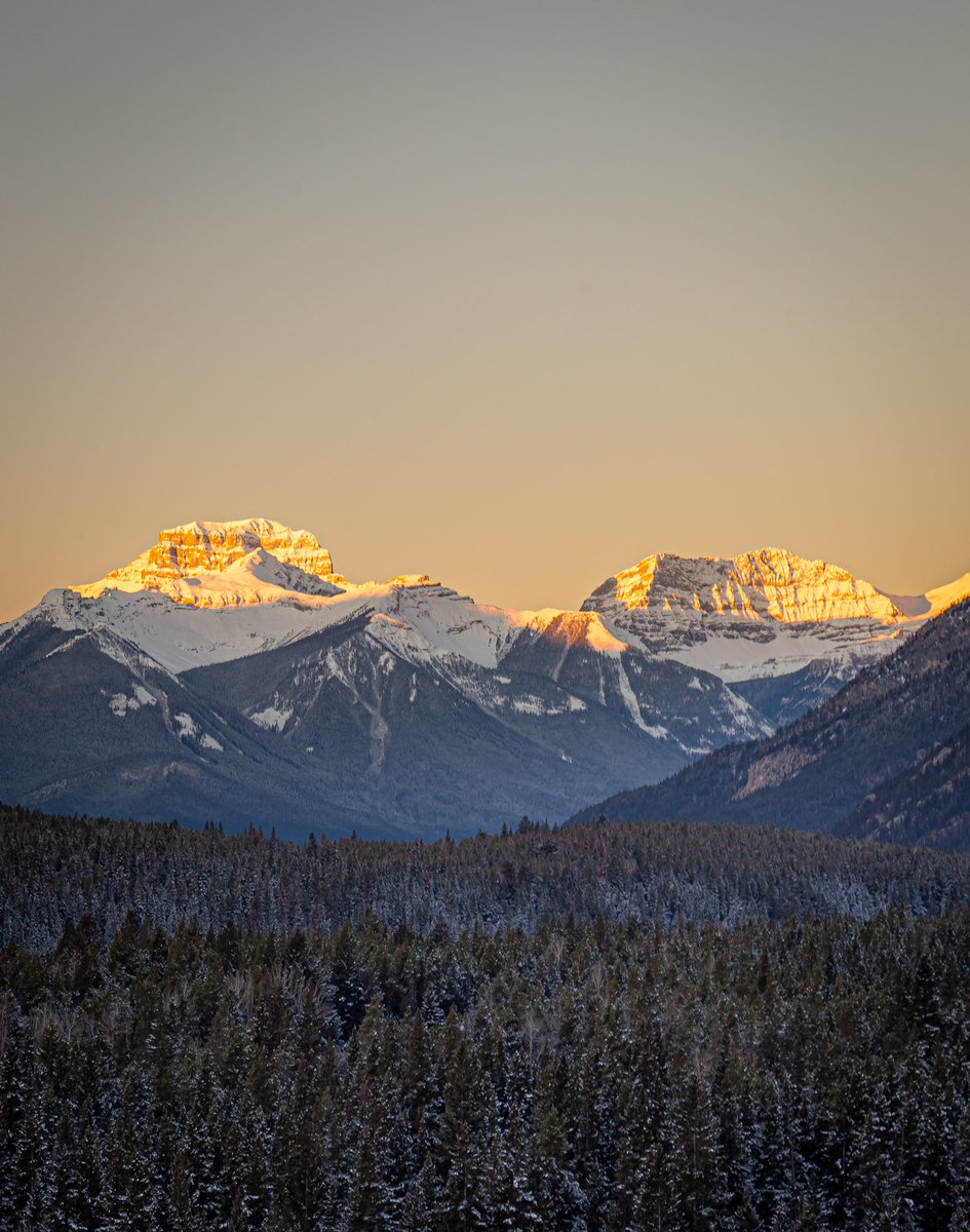 A crisp morning in Banff