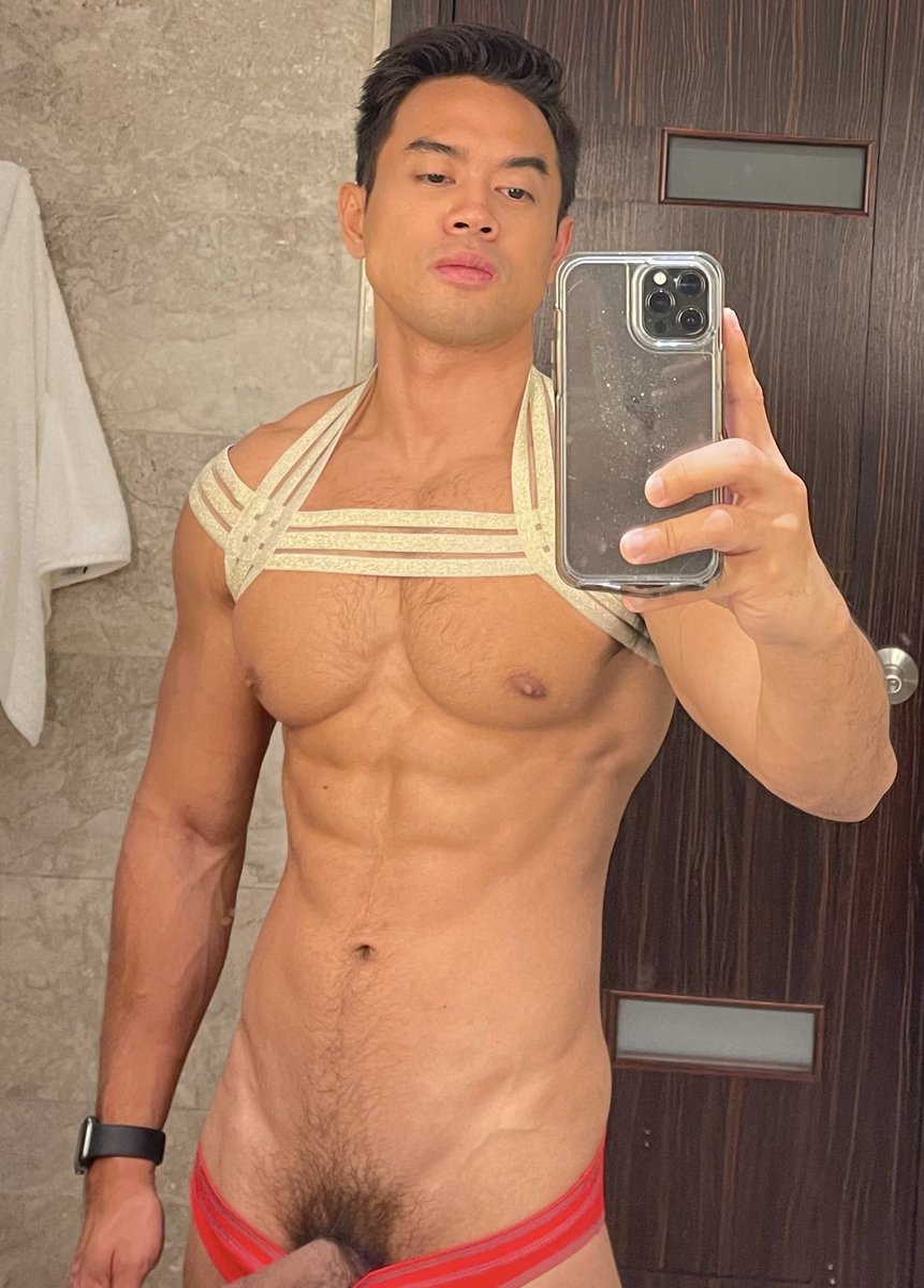 vlad_castillo's tweet photo. —party &amp; play. 

LINK: https://t.co/EMmXppWFEa

#pinoy #alter #gogoboys https://t.co/kP5MA28dyu