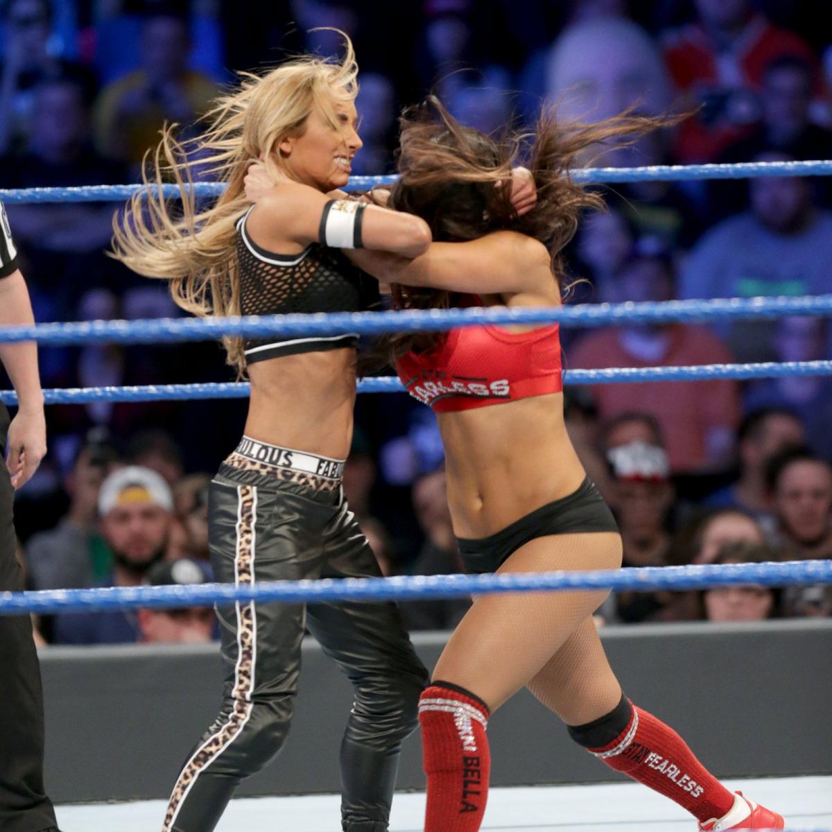 RT @hooksbitch: remember the nikki bella and carmella fued ? https://t.co/lee2cj6nQO