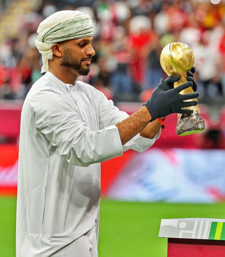 AliAlhabsi's tweet photo. تشريفي بتقديم #كأس_العرب في المباراة النهائية لأجمل نسخه واكثرها اثارة لهو وسام شرف من الاشقاء باللجنة المنظمة ، ولفتة تقدير لي ولوطني من الاتحاد الدولي لكرة القدم ( الفيفا ) في هذا المحفل الرياضي العربي المهيب .@FIFAWorldCup @FIFAcom https://t.co/h2Ntt9OKuC