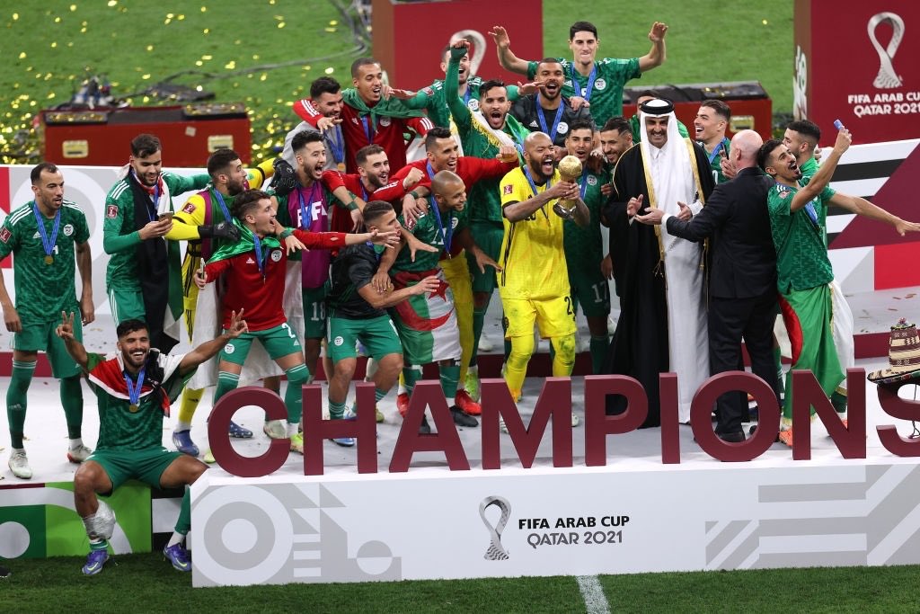 FIFArabCup's tweet photo. 📸 | المزيد من الصور 
🇩🇿🇩🇿🇩🇿🇩🇿🇩🇿🇩🇿🇩🇿🇩🇿

#الجزائر | #كأس_العرب | #مونديال_العرب | #FIFArabCup https://t.co/l7aFGwsL42