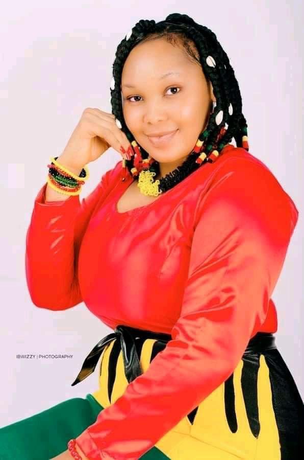 Real_Dikachi's tweet photo. ADA BABY Returning From Enugwu state and landed in Murtala Mohammed airport In Lagos state on the 17th of December 2021,was tracked down and abducted by Zoo DSS and in their custody nowπ₯
#FreeAdaIPOB https://t.co/6r6xMhi2Ll