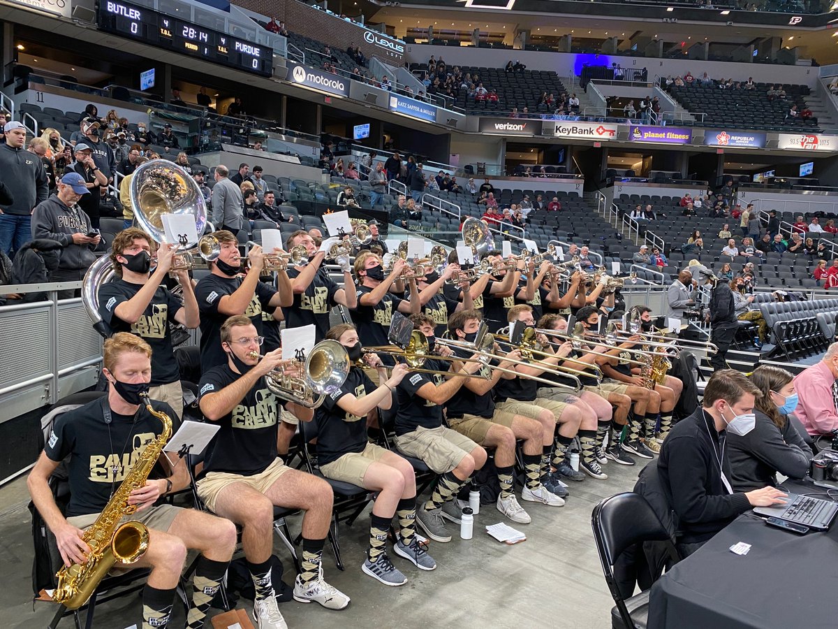 The band is sounding great in Indy against Butler!