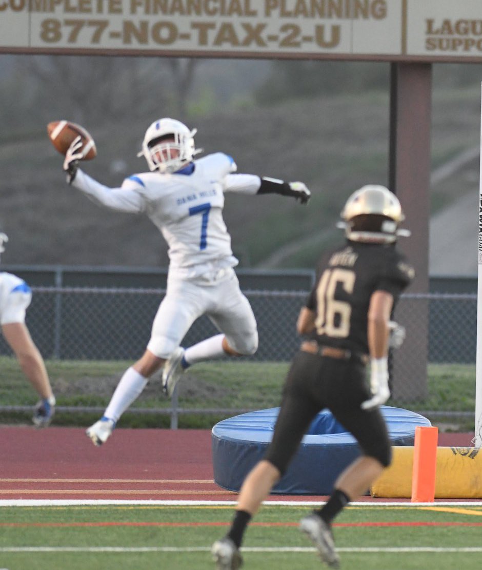 .<a href="/hdendiu/">hayden dendiu</a> has been selected to represent the SOUTH in the 🍊 County ALL-STAR CLASSIC💥

Congrats Hayden!
<a href="/DH_Football/">Dana Hills Football</a> 

#WelcometotheSouth💰