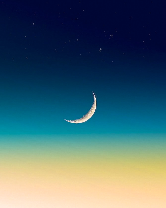 MrJayCroft's tweet photo. 'Solar Gradient' is LIVE! 🌙

1/1 minted on Holaplex 📸

Duration: 24-hour auction
Starting bid: 0.75 ◎
Tick size: 0.25 ◎
Gap time: 5 minutes

https://t.co/12oohhCI1Q https://t.co/UBwx1uBWeY