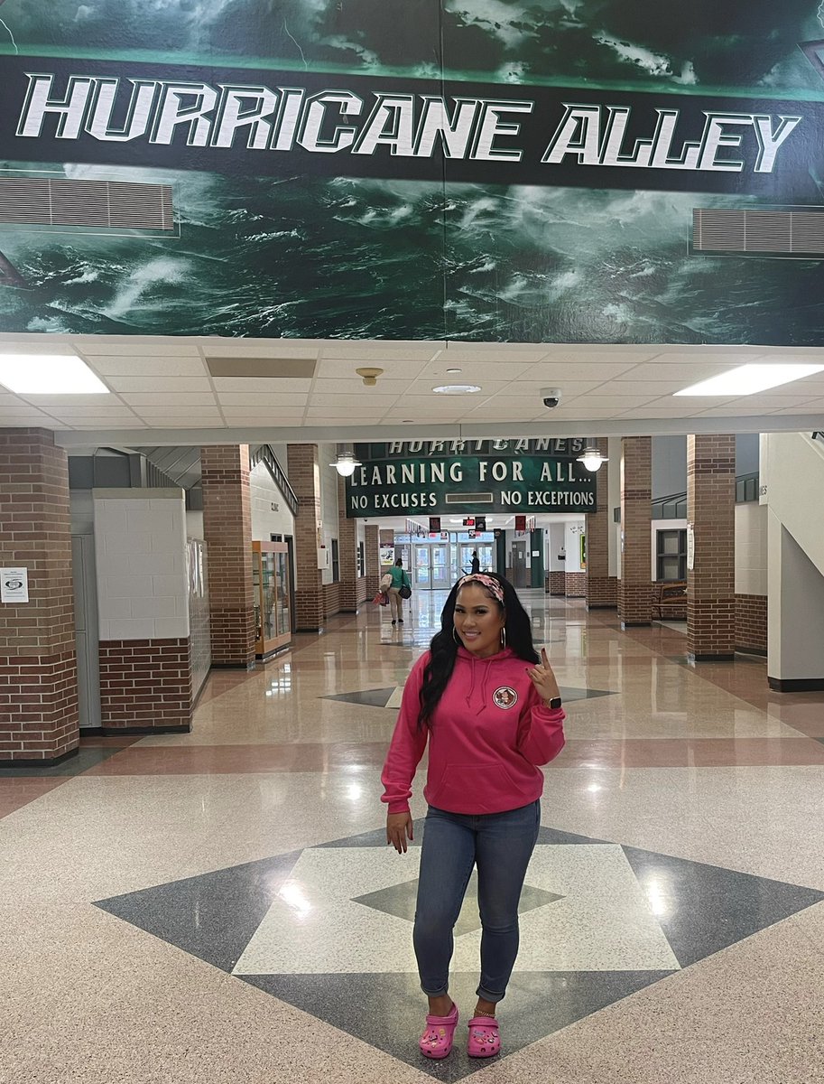 See you on HURRICANE LANE in 2022! Wishing everyone a happy and restful holiday break! Go CANES!!! 💚🤍