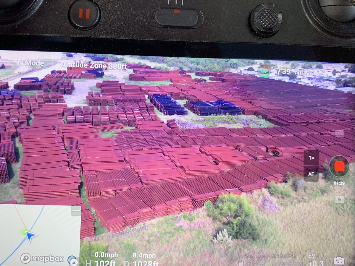 BillMelugin_'s tweet image. Gov. Abbott told me TX has reached out to the Biden admin to inquire about using/purchasing the massive piles of steel already bought &amp;amp; paid for by US taxpayers for the Trump wall that have been sitting unused since Biden cancelled work. He says theres been no response. @FoxNews