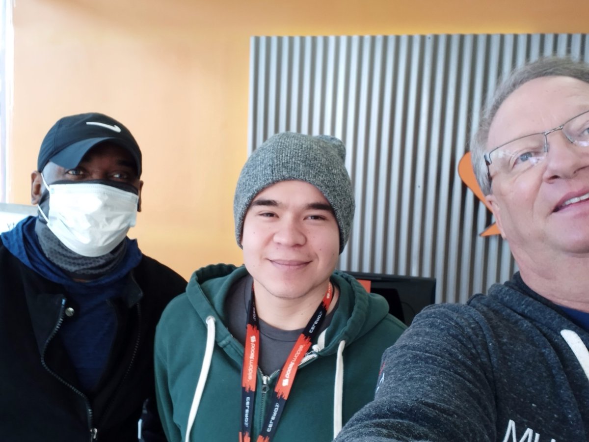 Side by side selling with Alex at Mobile One Wireless' 1822 E Lake St location. <a href="/MarcecoNation/">Marceco Ltd</a> <a href="/KarlaOre17/">Karla Ore</a> <a href="/marcecosteve/">Steve Marvicsin</a>