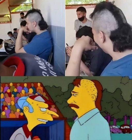 SrSpielbergo's tweet photo. ¡Creo haberle dicho que se cortara las patillas! https://t.co/TeHlEhsueY