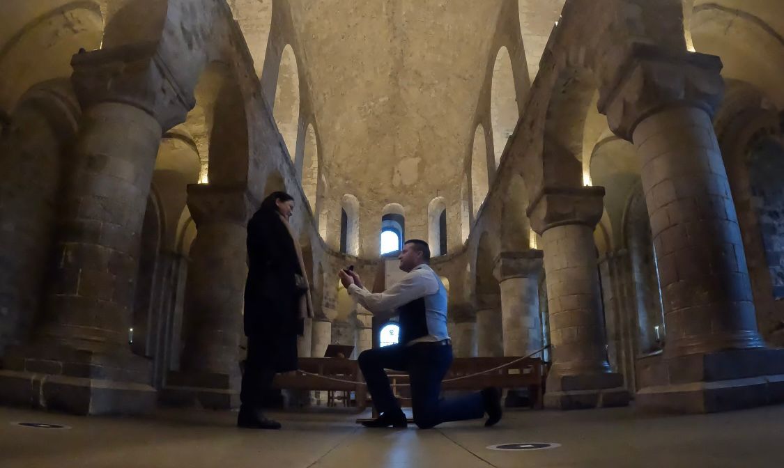 char_cuthbert's tweet photo. Thank you @TowerOfLondon for making all my dreams come true today at the Chapel of St John the Evangelist
#feelinglikeaprincess #proposal #love https://t.co/W1UYZcTdeC