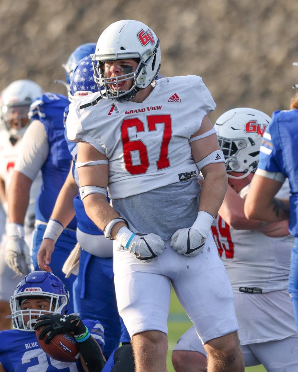JeffJanes39's tweet photo. Best of luck to Norsemen @benchelsvig25 and @CalvinBright as their teams play for the NAIA National Championship tonight!  Very proud of you guys!  @rolandstoryftbl @RS_Norsemen @rolandstorycsd https://t.co/seUqFQnYaT