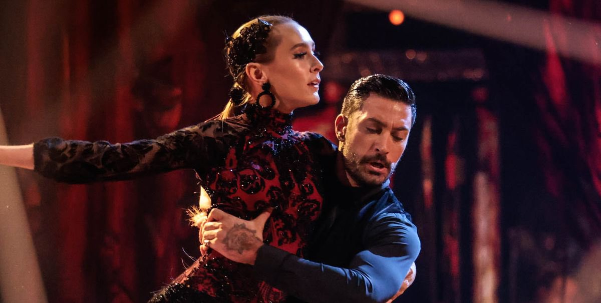 onlyjoekin_'s tweet photo. Having two openly gay men and an extraordinary young deaf woman making it to the final of Strictly is so symbolic, inspiring and important for so many people. John and Rose are both winners 😭😭😭 #Strictly2021 https://t.co/F6kaQJRGwC