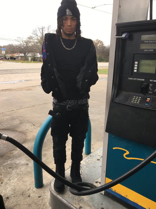 Hey :) https://t.co/r2yBV0mYpA<a href="/tag/newprofilepic"class="tags"><span>#newprofilepic</span></a>