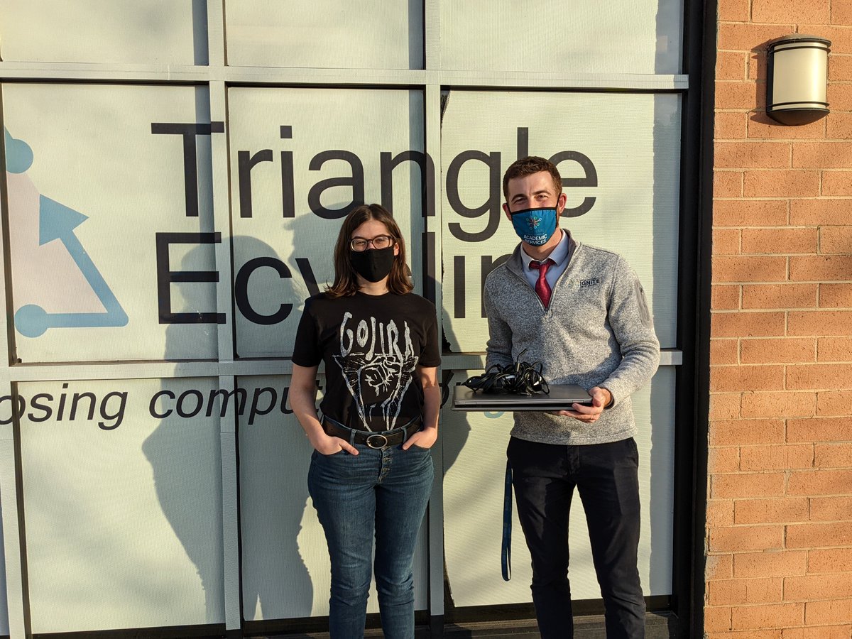 Triangle Ecycling (@trianglecycling) on Twitter photo Principal of <a href="/IgniteOnlineDPS/">Ignite! Online Academy</a> picking up laptops for students with support from <a href="/Principal/">PrincipalĀ®</a> Financial Group. Happy Holidays. #PrincipalGivesBack Principal of <a href="/IgniteOnlineDPS/">Ignite! Online Academy</a> picking up laptops for students with support from <a href="/Principal/">PrincipalĀ®</a> Financial Group. Happy Holidays. #PrincipalGivesBack
