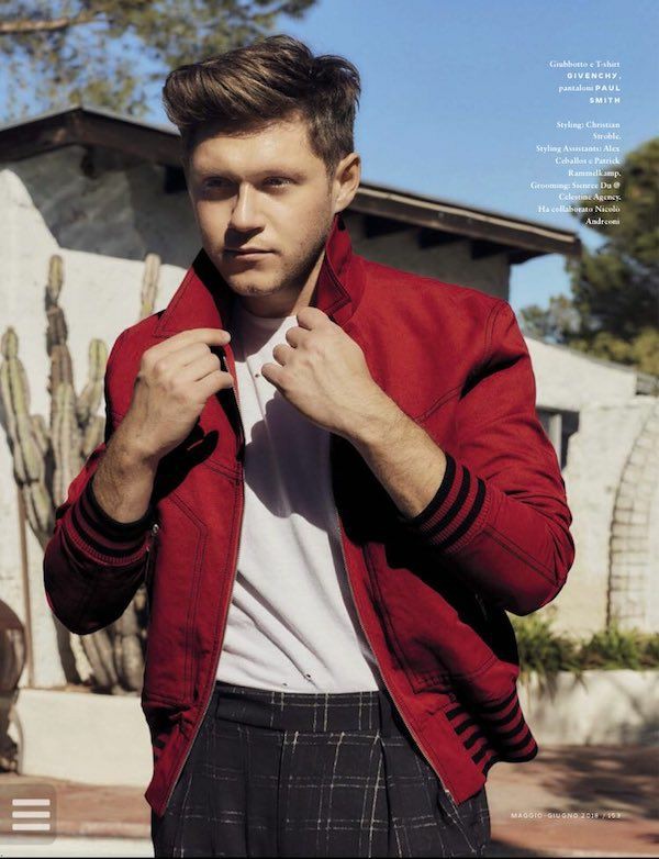 Niall_Poseidon's tweet photo. 𝒂 𝒔𝒕𝒂𝒓 𝒕𝒉𝒂𝒕
𝒔𝒉𝒊𝒏𝒆𝒔 𝒆𝒗𝒆𝒏 𝒊𝒏
𝓗𝓮𝓵𝓵
#welcomethehell https://t.co/oGsgzrkONT