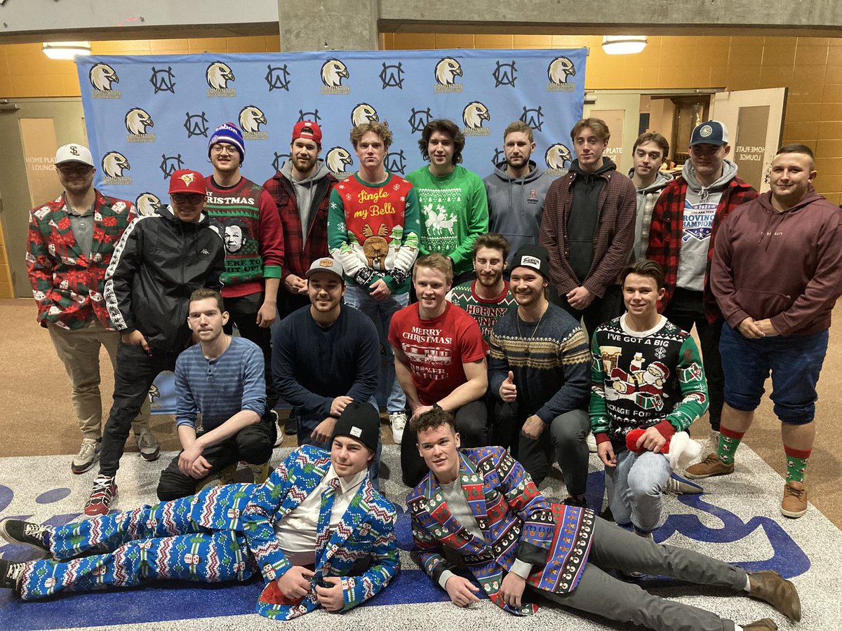 Last night the guys still in town had a festive Gift Exchange to end off a fun First Semester. Safe travels to those going home and Merry Christmas! 

P.s.: nice suit <a href="/aschlesinger10/">Aiden Schlesinger</a> 

#TisTheSeason #GoHawks