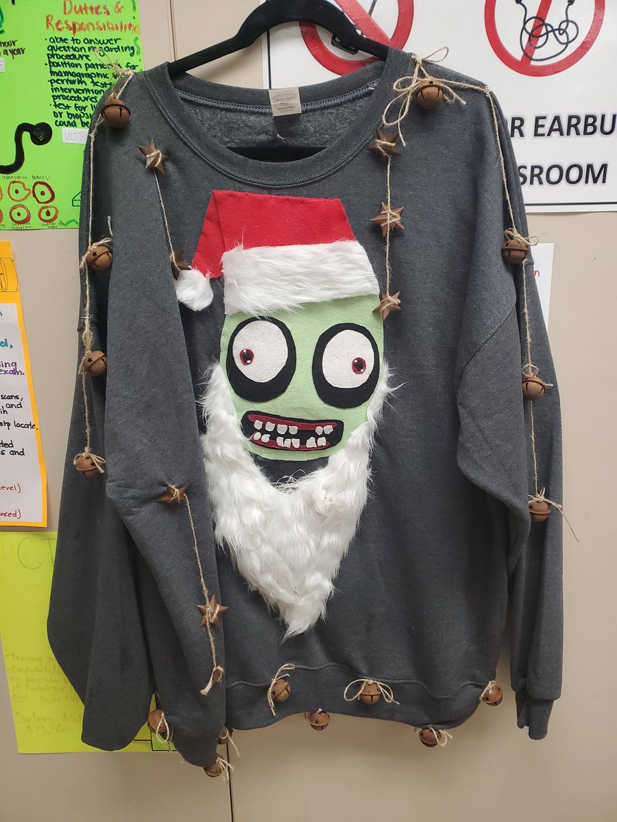 ClassoNguyeners's tweet photo. Couldn't make my Salad Fingers and chaps Christmas sweater without some rusty bells and stars #UglyChristmasSweater https://t.co/a25Rf3nfJh