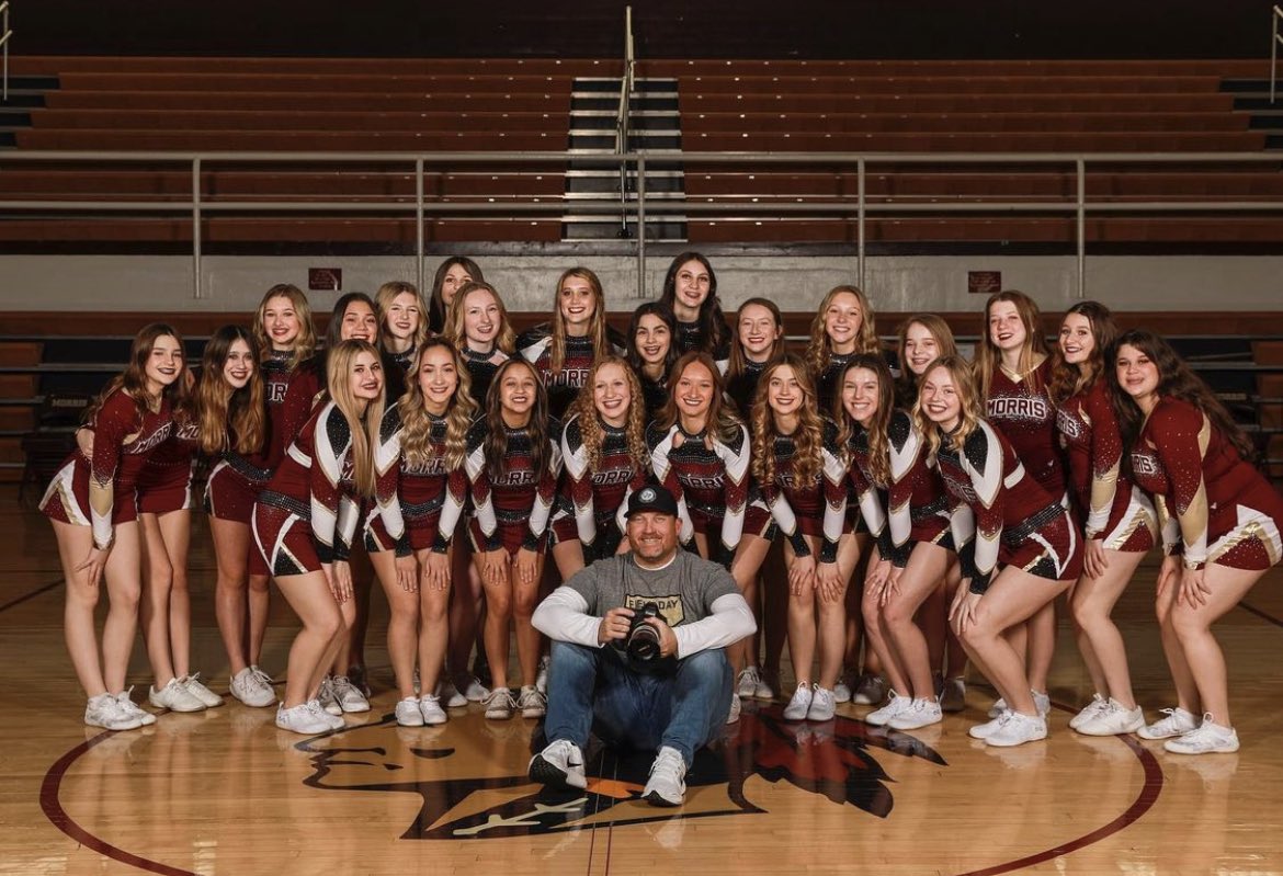 MorrisCheer's tweet image. First Competition of the year tomorrow at Joliet West! Hope to see you there!

JV: 945AM
V: 1250PM