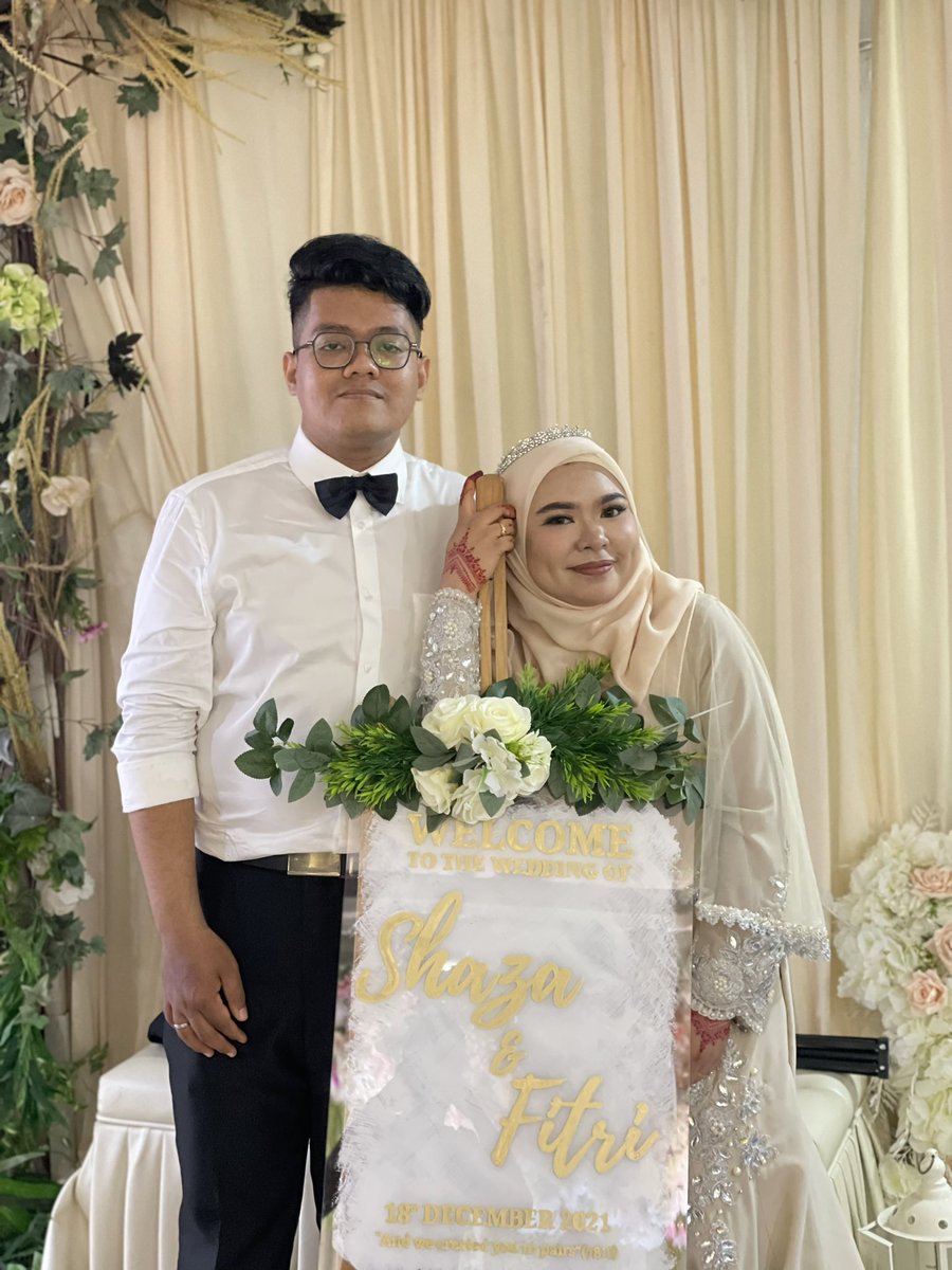 UltimateBulatt's tweet photo. 18.12.2021
Married my bestfriend ❤️
Forever still with you @fsihtz https://t.co/mnFa4mlctU
