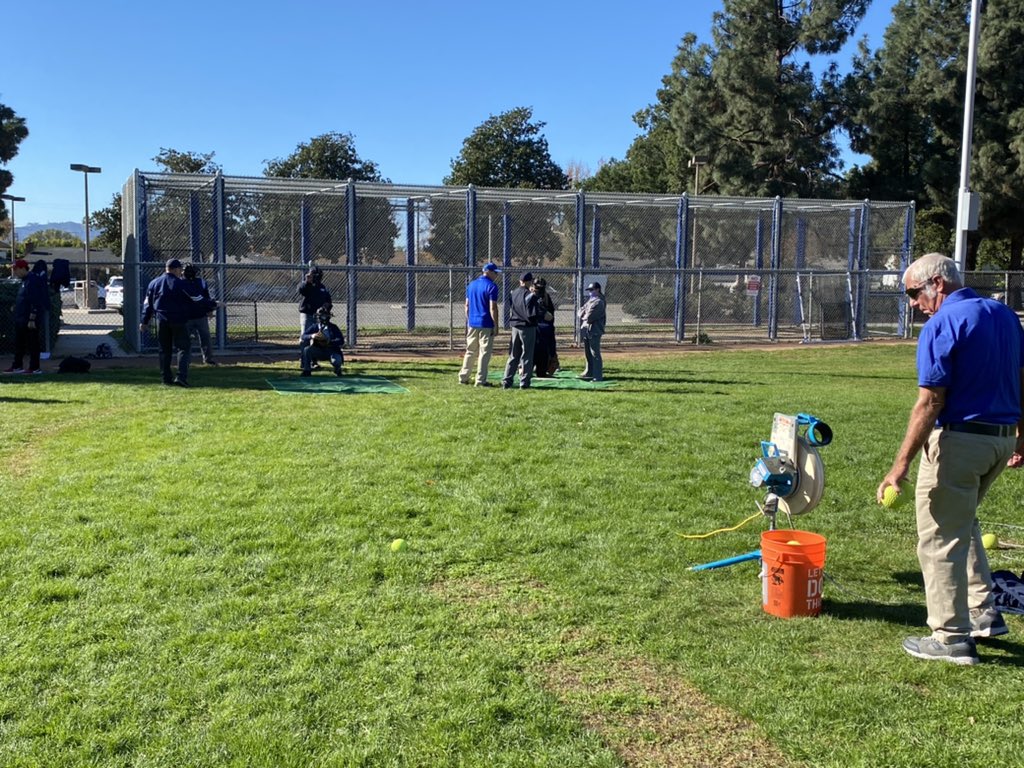 usasoftballsoca's tweet photo. Start of the USAS SoCal Umpire training in Burbank today! Great job by all the umpires that attended and the SoCal staff! 
On deck for tomorrow: Umpire Training In Long Beach at Minnie Gant Elementary School!

#USASoftballSoCal https://t.co/JEebqCRt2b