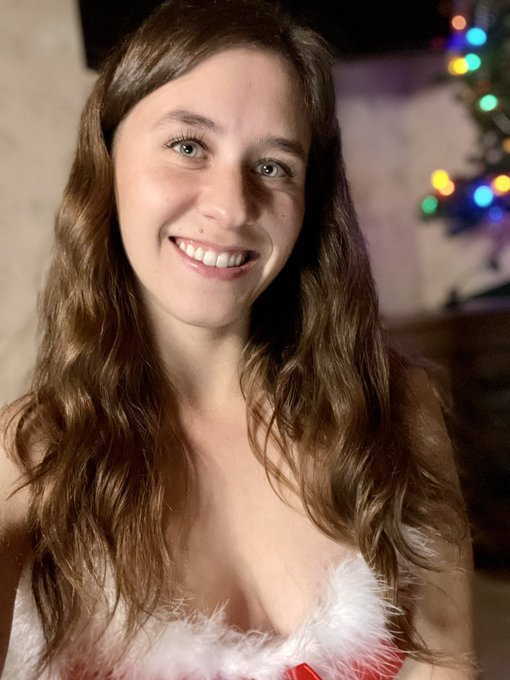 My onlyfans live won&rsquo;t work so come hang out with me here! https://t.co/r0j5gQWRVK https://t.co/GNRw<a href="/tag/newprofilepic"class="tags"><span>#newprofilepic</span></a>