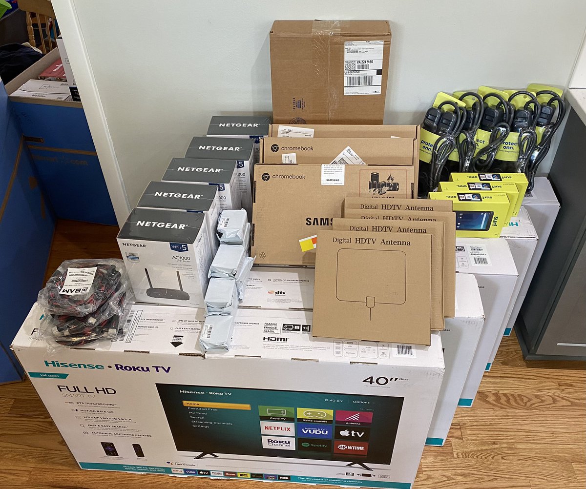 reactdcorg's tweet photo. We are keeping Afghan families connected this winter thanks to all these wonderful tech donations. Thank you, generous donors! #weREACT https://t.co/9v8KgY2xDa