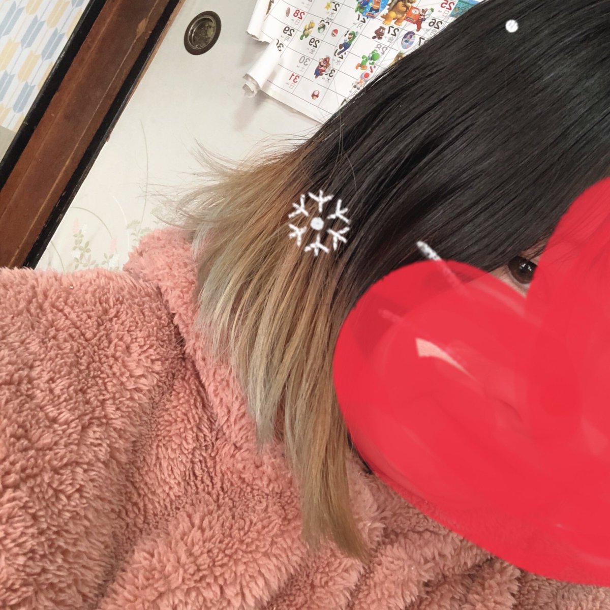 b193193B's tweet photo. 今流行りの
#裾カラー
なかなかうまく色抜けんくて、毛��しかシルバーにできず。
(シルバーもだいぶ落ちちゃったけど)

次アッシュピンク買ったからそれを入れるﾃﾞｪｨ
(色抜きもせずにこりない)

とゆか
木曜は39度の熱で死んでたんですよ
※コロナ陰性でした https://t.co/zuDE4Tu1xc