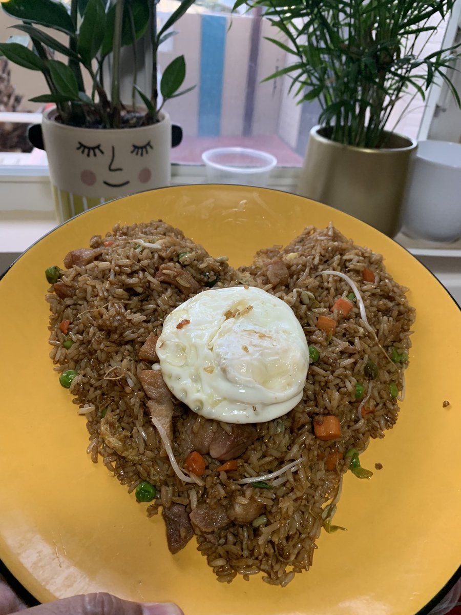 salsanaruba's tweet photo. When the love for fried rice is real AF #anytimebar #paradera #friedrice https://t.co/KAaHyHtDIr