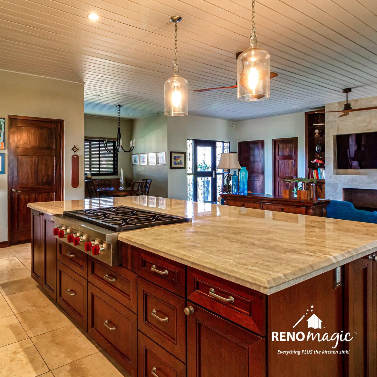 prepnsellreno's tweet photo. Are you moving and need your home professionally cleaned? 🤔 We provide a thorough move-out or move-in cleaning, reliable and experienced service that will get that home sparkling. Call today for a free quote and we’ll be right there! #HomeCleaning #ProCleaning #RENOmagic https://t.co/tQdoR0SdeB