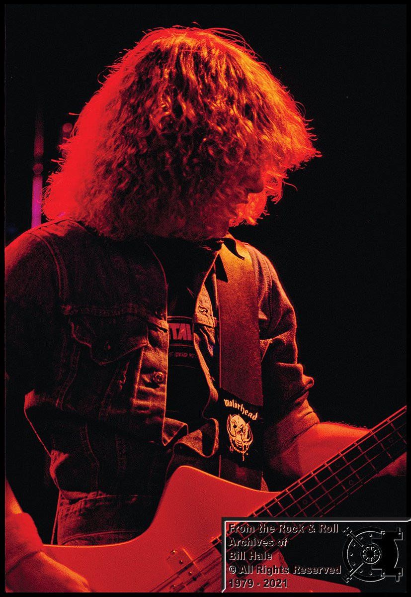 PhotoByBillHale's tweet photo. 40 years of Metallica!
Here are a few shots that I took a long time ago!
#Metallica40 #Cliffburton #DaveMustaine #RonMcGovney #legends #pbbh #photosbybillhale
Cheers & MUYA https://t.co/FqF7SJeTXV