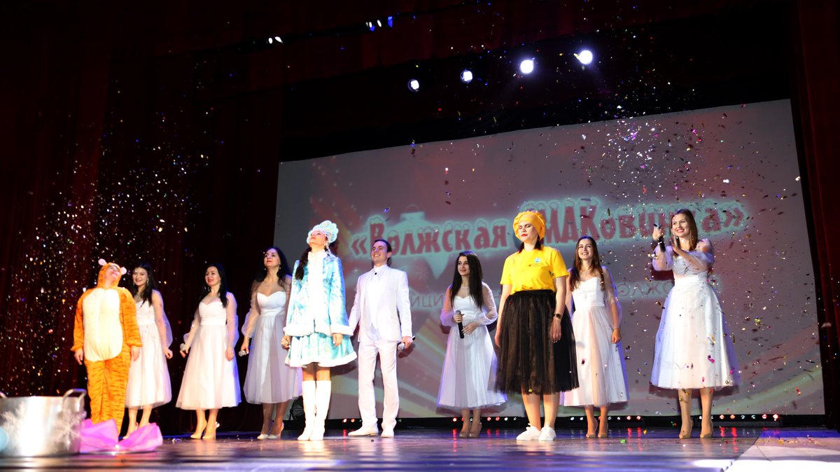 ypravkylt's tweet photo. 18 декабря в городском ДК г.Кинель, прошло состязание по приготовлению салата "Оливье". Соревнуються представители Волжского и Кинельского районов, города Кинель и Советского района Самары. Мероприятие получило название — "Оливье батл". https://t.co/KiePSYMlgE