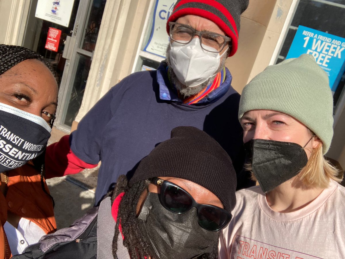 PeopleTransit's tweet photo. We had an amazing time today with @192Atu talking w/ riders about everything from poor service and high fares, to hazard pay for transit workers. The pressure is on for @rideACT to spend their $100+ million of federal rescue funds and give East Bay riders the system they deserve! https://t.co/rfdrPHgg9P