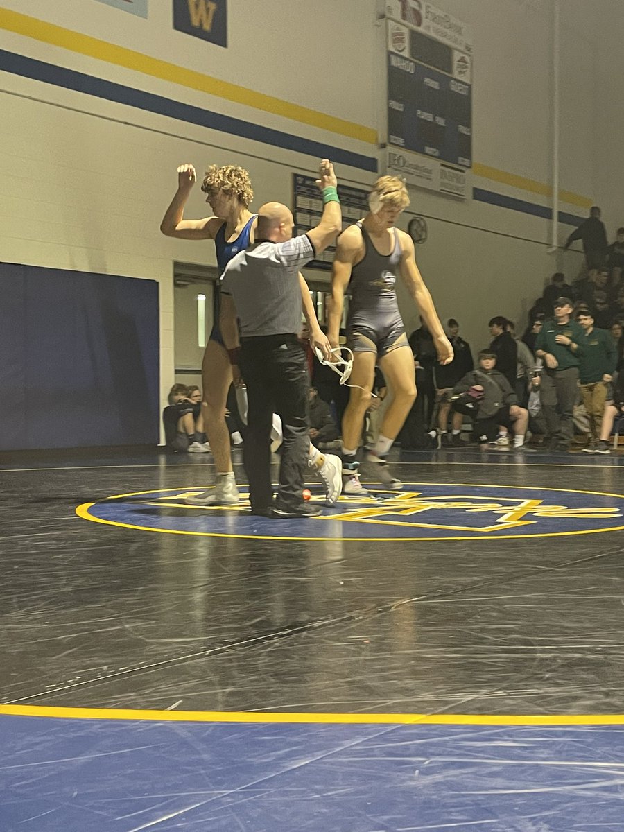 V.- Josh wins by pin!!!!