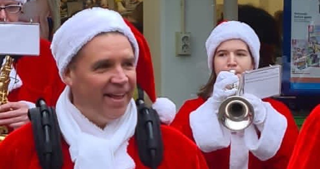 MACentertainm's tweet image. Ook in de Hesseplaats in Rotterdam waren wij met ons huisorkest te gast samen met onze partner @marboevents