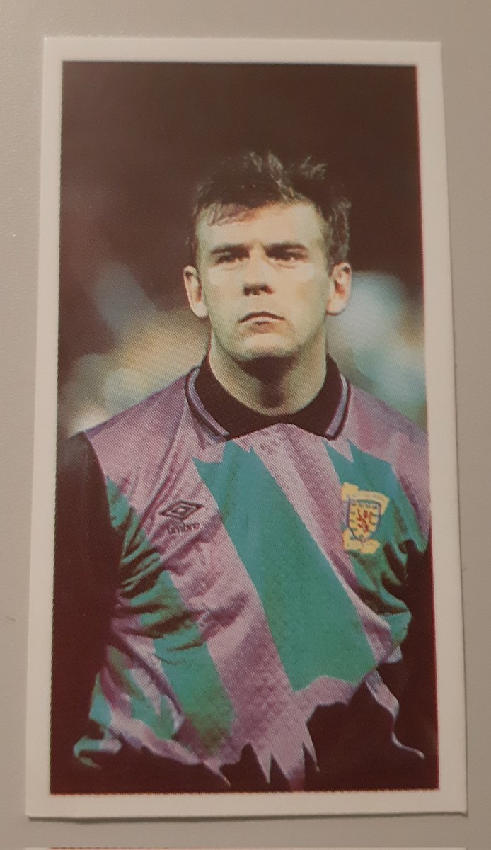 RBFootMem's tweet photo. Andy Goram, #Scotland 
World Beaters card issued by Barratt in 1993. Capped 43 times from 1985 - 1998, clubs included #RangersFC, #Oldham, #Hibs + #Motherwell 

#football 
#Collectibles 
@RangersFACTS
@CardsHibs 
@HibernianRetro https://t.co/5advCDmEec